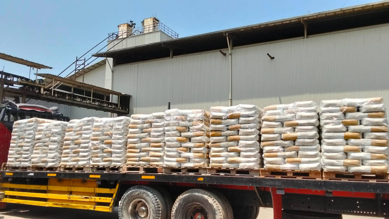 Pengiriman material Perekat Keramik Powerbond PRO 688